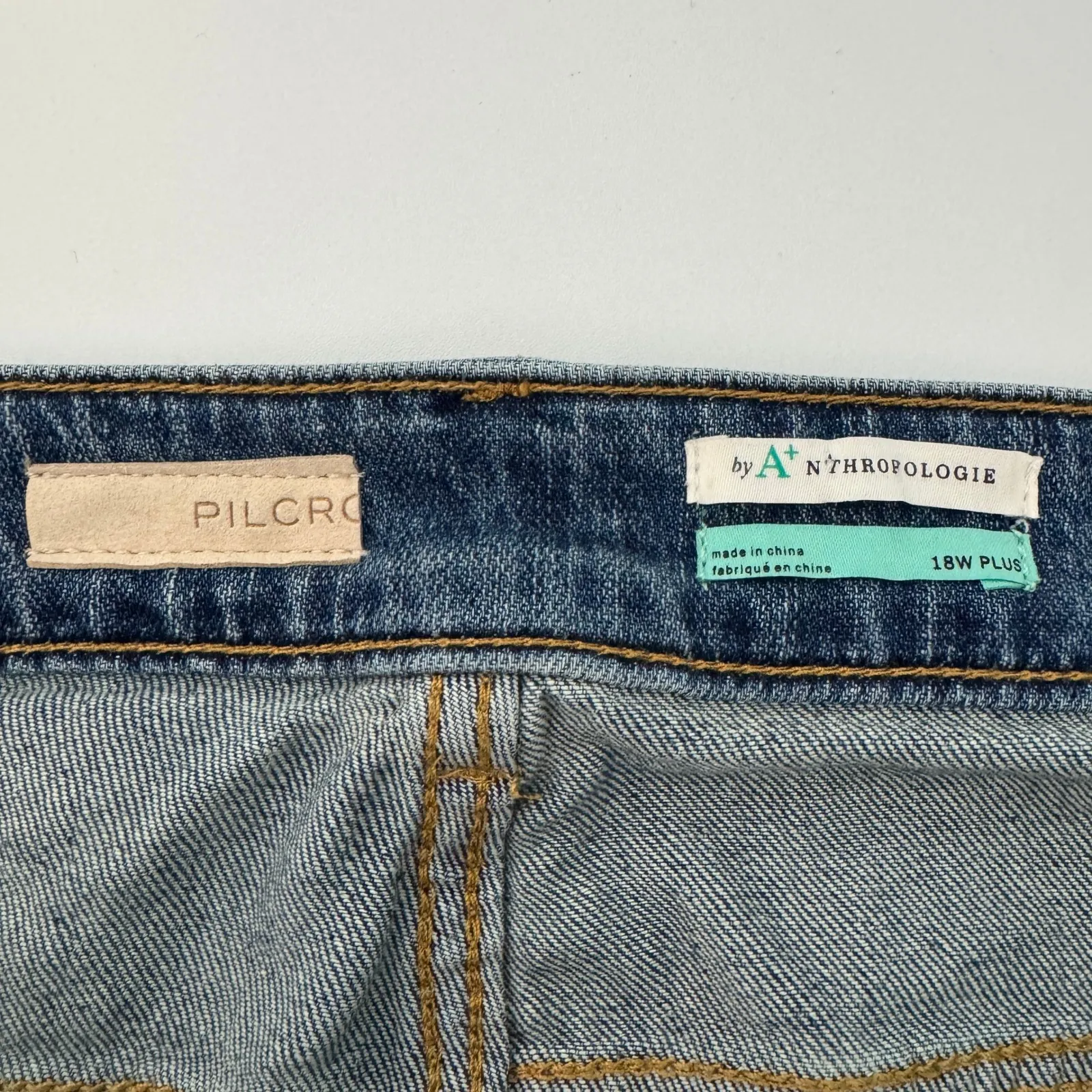 Anthropologie Pilcro Heritage Boyfriend Jeans 18W Distressed Medium Wash‎ NWT - Image 11