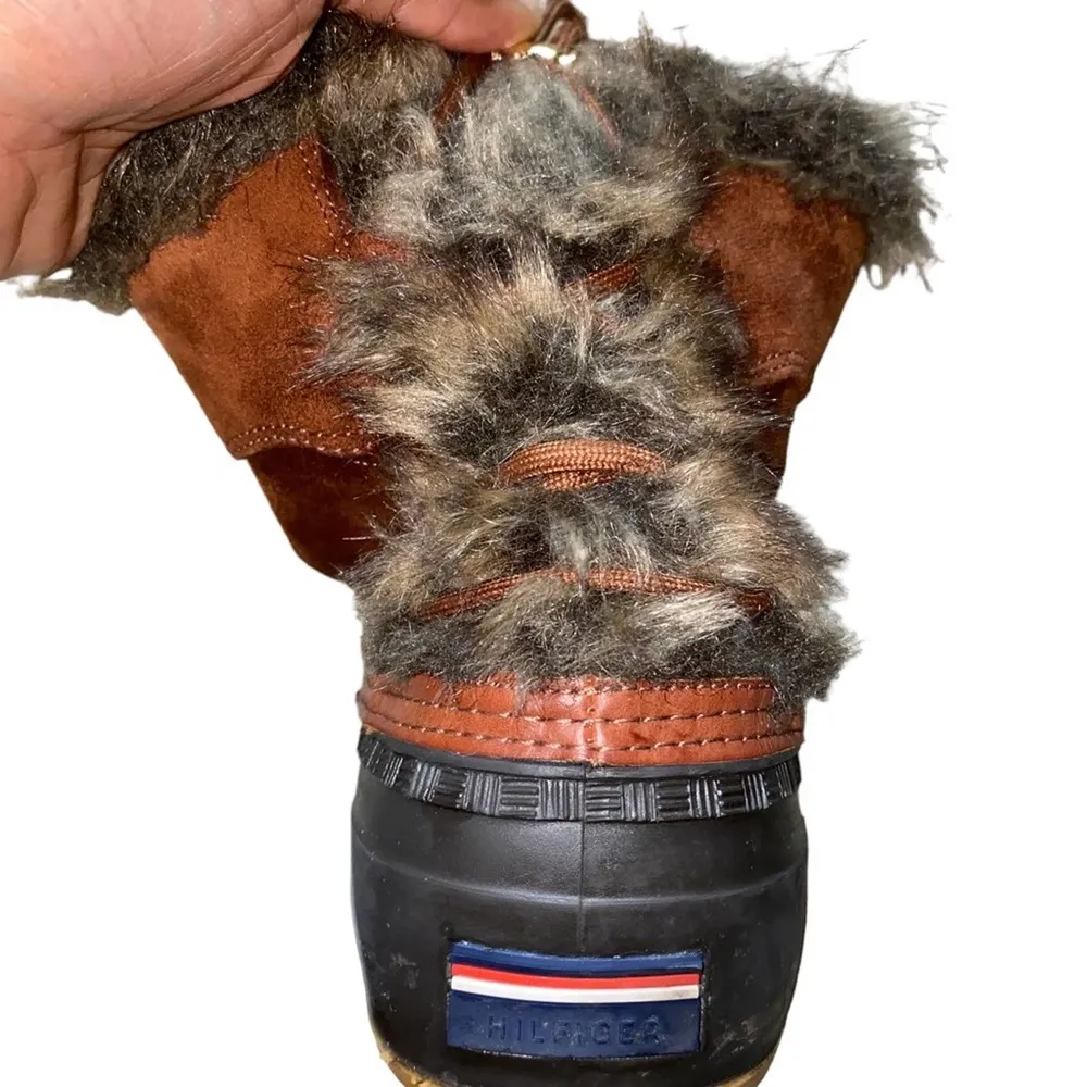 Tommy Hilfiger Faux Fur Lined Duck Boots Leather sole faux suede upper brown 10 - Image 10
