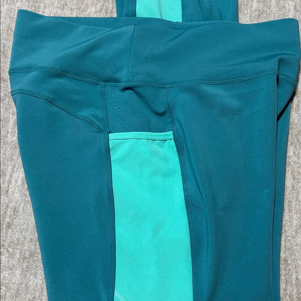 NWT 2X POP Fit Aqua and Teal Leggings 7/8 length pockets high rise Blue - Image 7