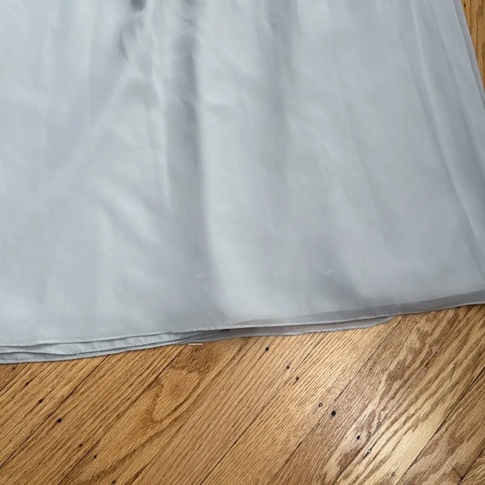 Revelry Strapless Chiffon Gown Sz 4 Light Grey Bridesmaid Formal Dress Gray - Image 4