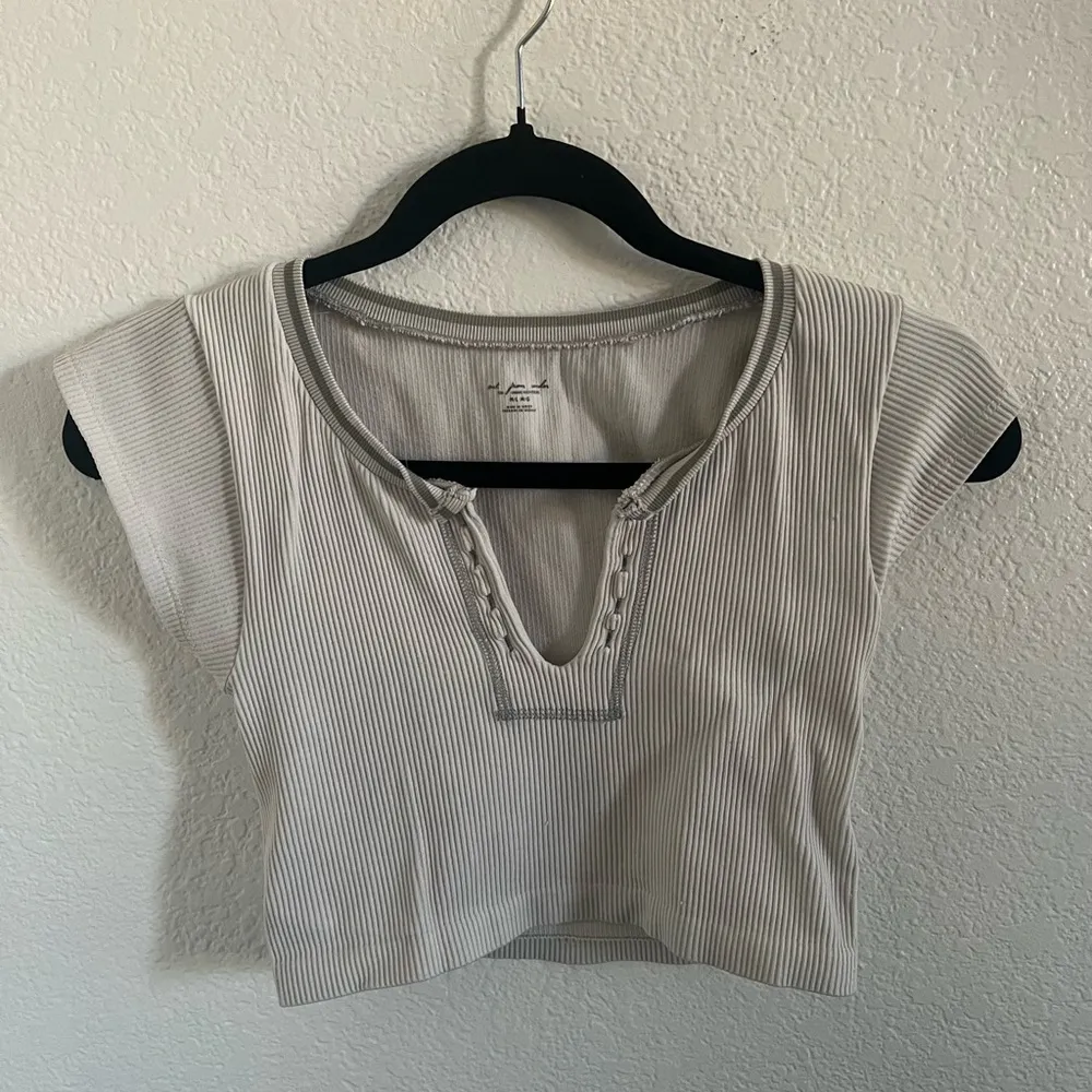 Urban outfitters out from under go for gold white - Image 2