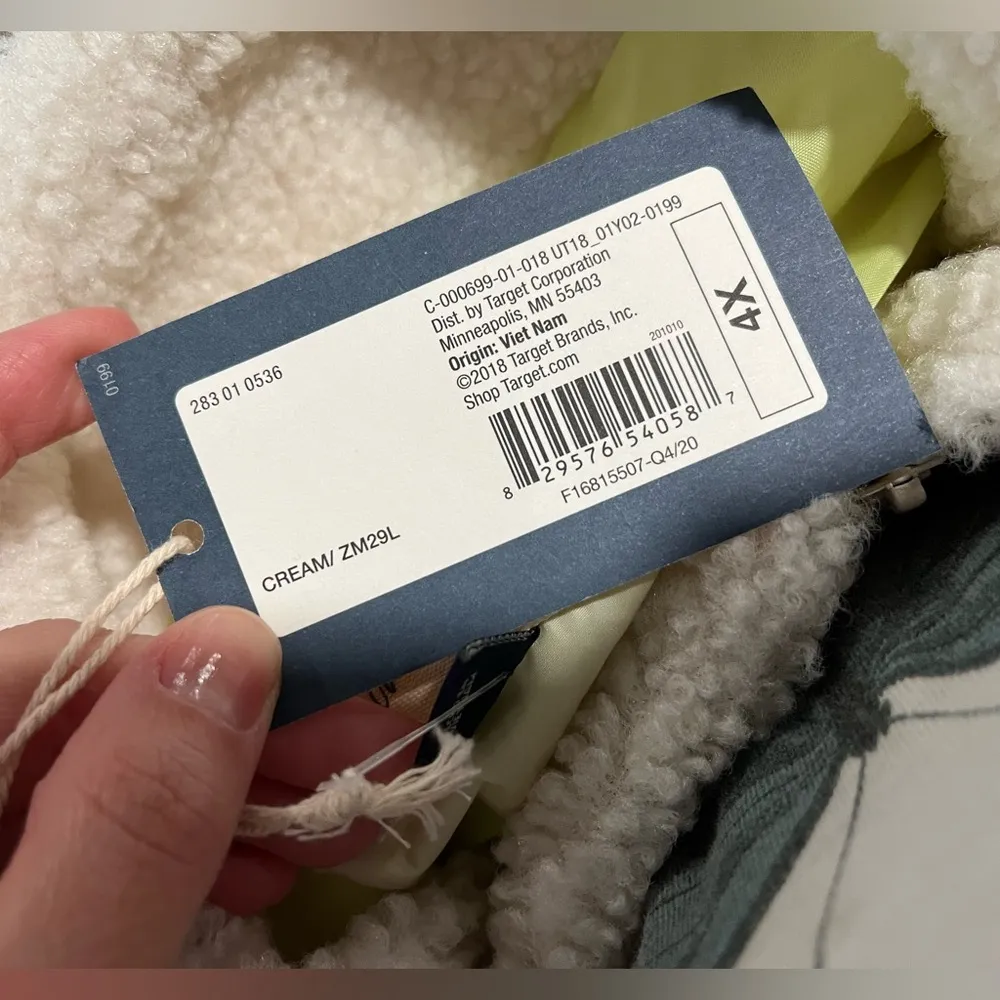 NWT Universal Thread Women's Sherpa Fleece Full Zip Jack Size 4X - Image 5