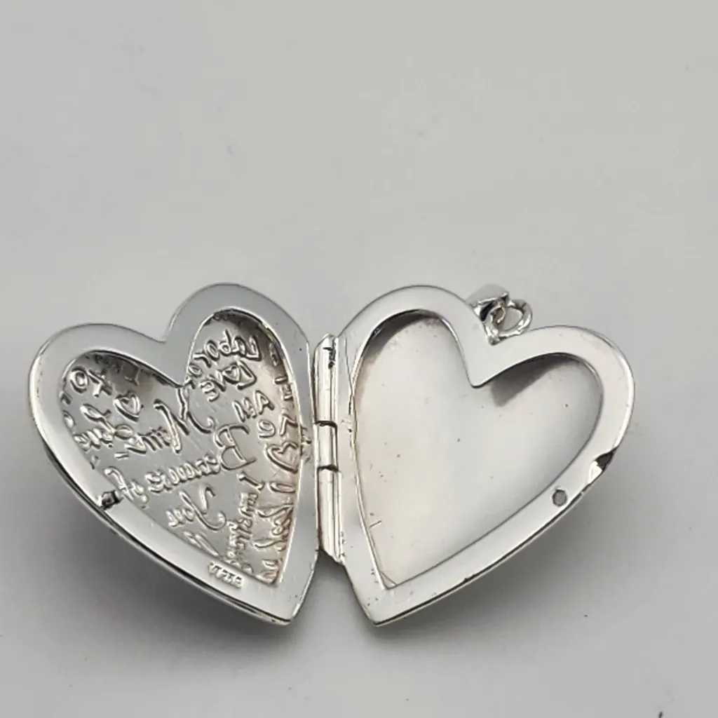 LA Jewelry Sterling Silver Mom Heart Locket - Image 4