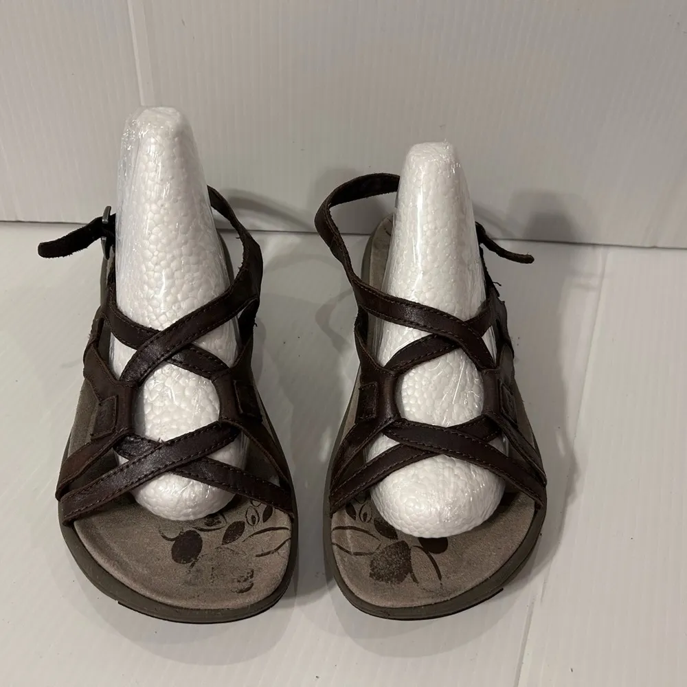 Merrell Bracken brown leather comfort outdoor walking sandal size 10 - Image 3