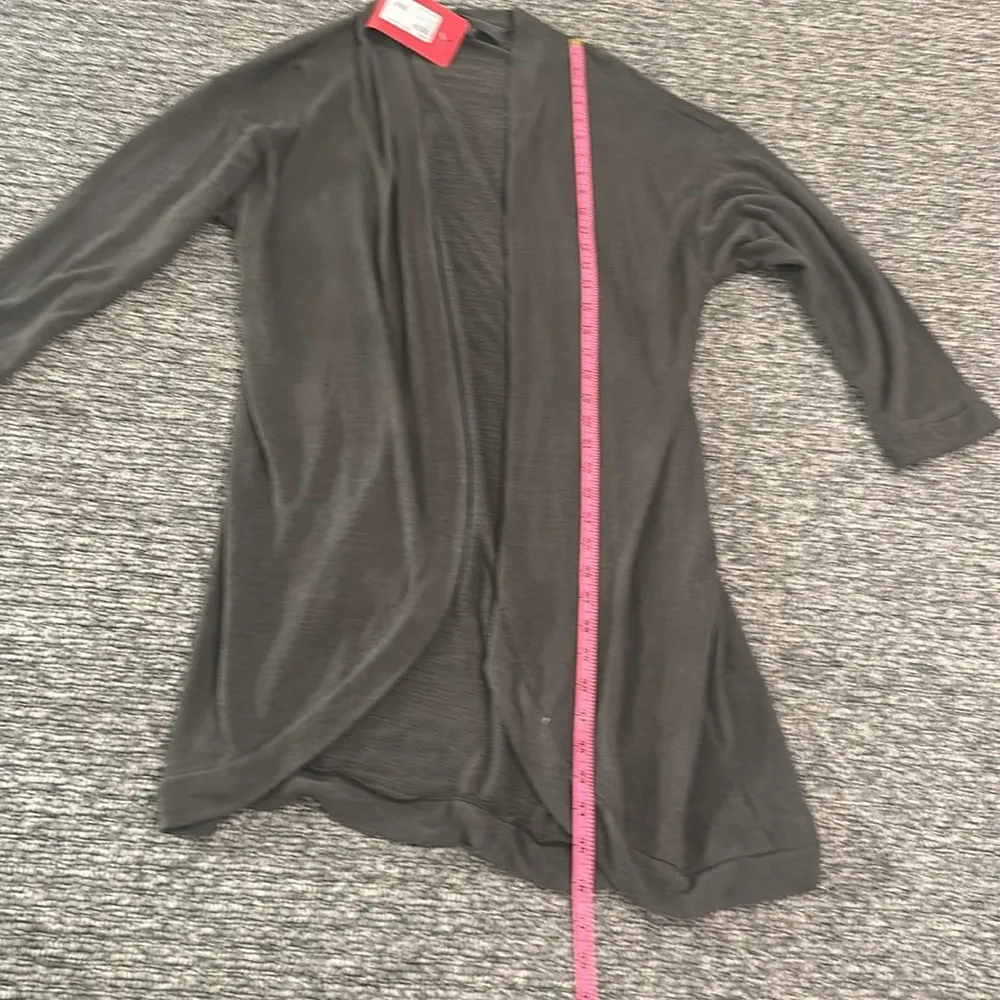 NWT Sunday in Brooklyn Lightweight Olive Cardigan Sz M - Image 8