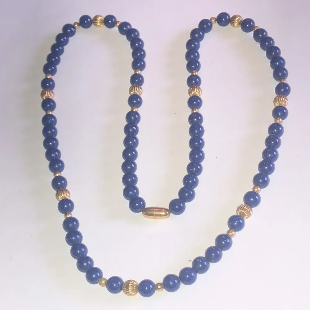 Vintage Spotted Navy Blue & Gold Tone Beaded Boho Retro Necklace - Image 2