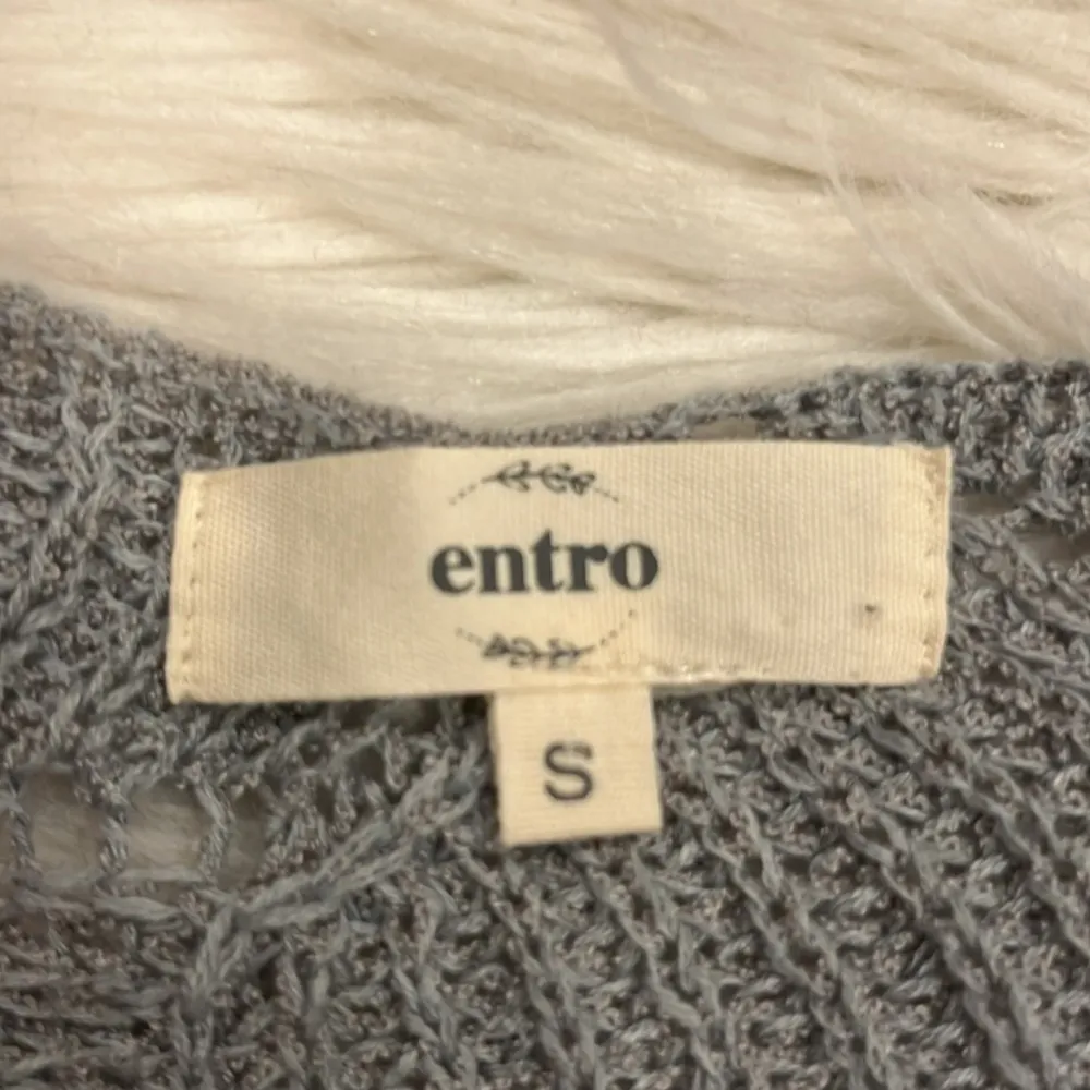 Entro open knit tie front bell sleeve scalloped edge lightweight sweater gray S - Image 4