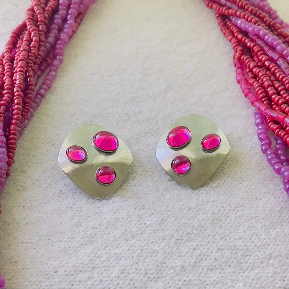 Vintage unsigned resin breads Necklace and earrings set - Image 2