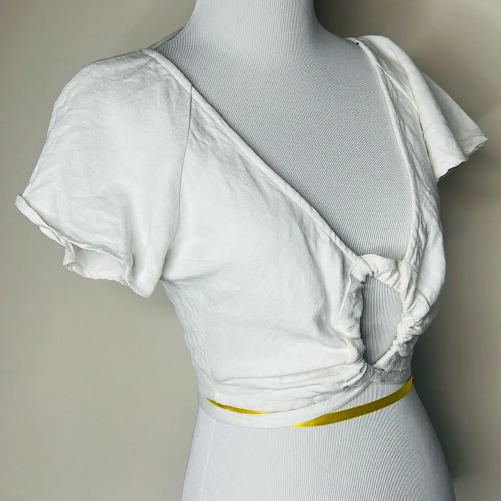 Ajaie Alaie White Linen Wrap Crop Top - Image 3