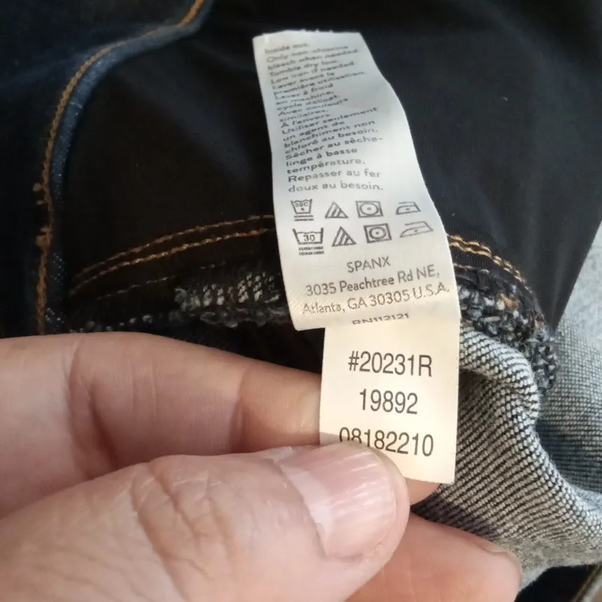 SPANX Flare Jeans Pull Over Tummy Control High Rise  Womens S/P - Image 10