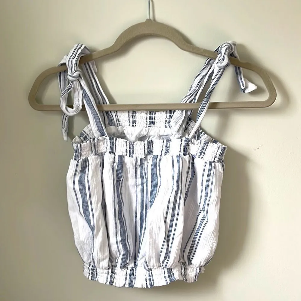 Universal Thread Cropped Tank Top‎ Size XS - Image 4