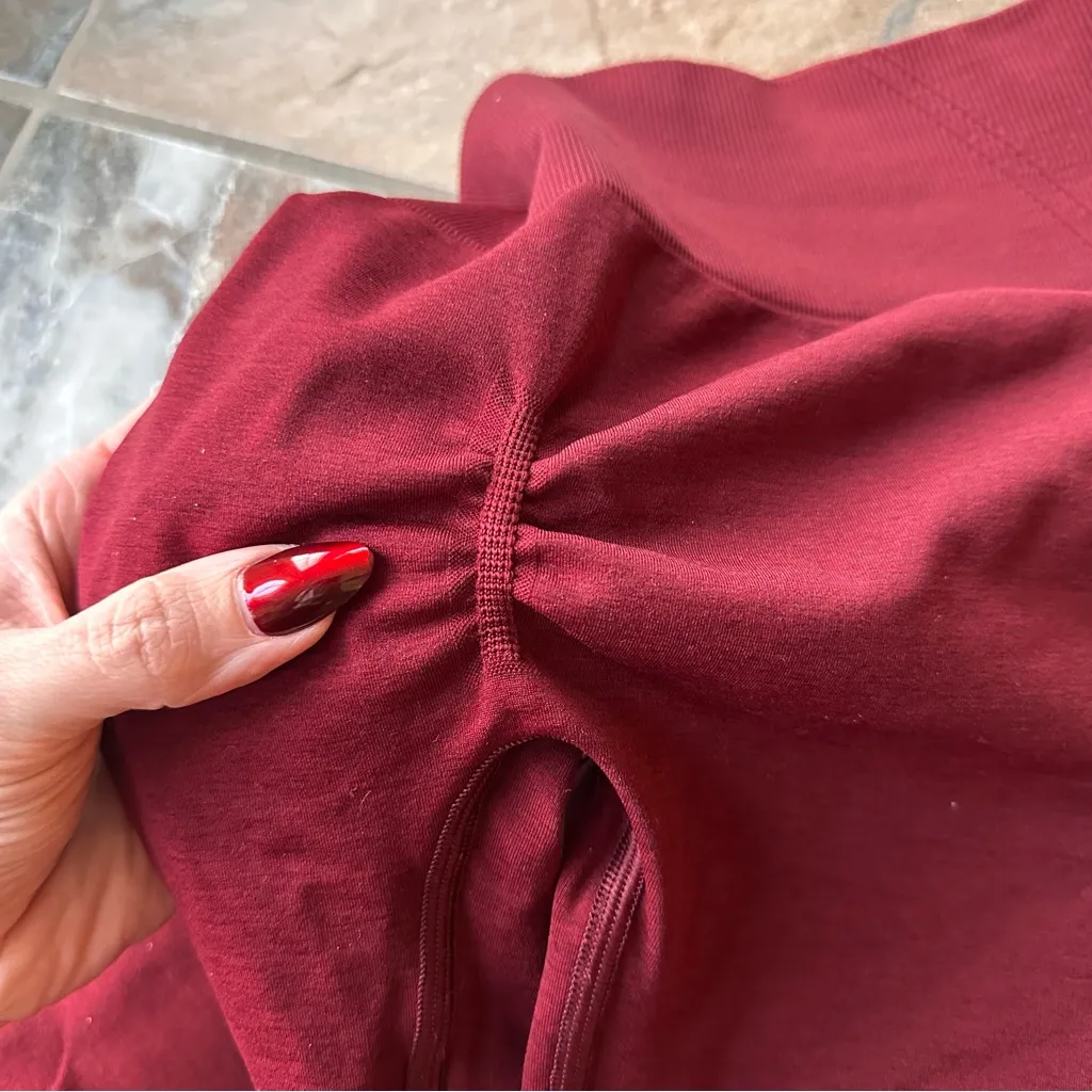 Oner Active Effortless Seamless Leggings NWT Rosewood Size
Large Long Length - Image 7