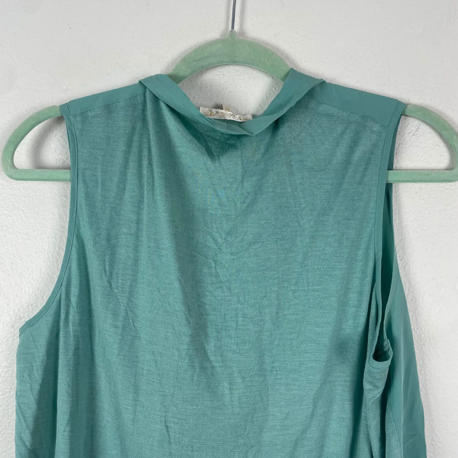 Gold Hawk Silk Bamboo Blend Cowl Neck Sleeveless Top Women Size M Teal Green Size M - Image 7