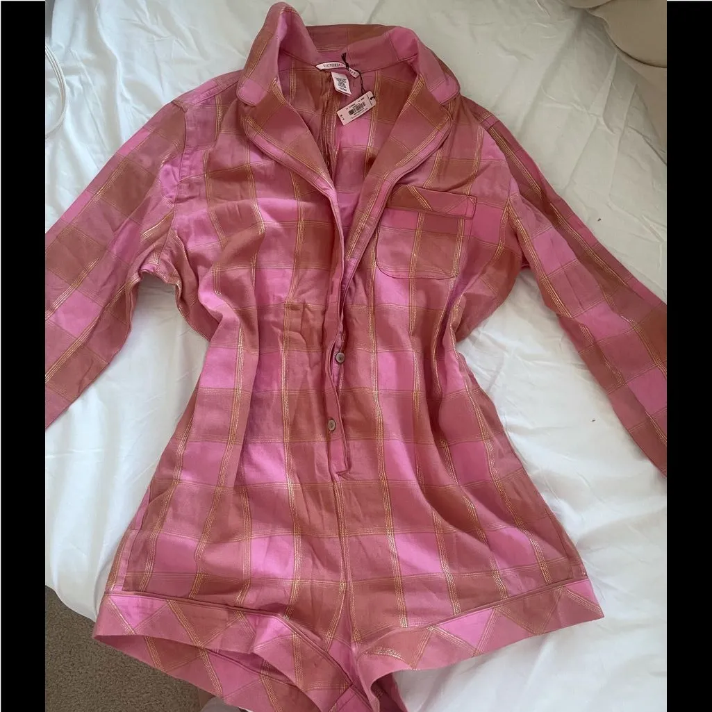 NWT VICTORIA’S SECRET FLANNEL PAJAMA ROMPER S - Image 5