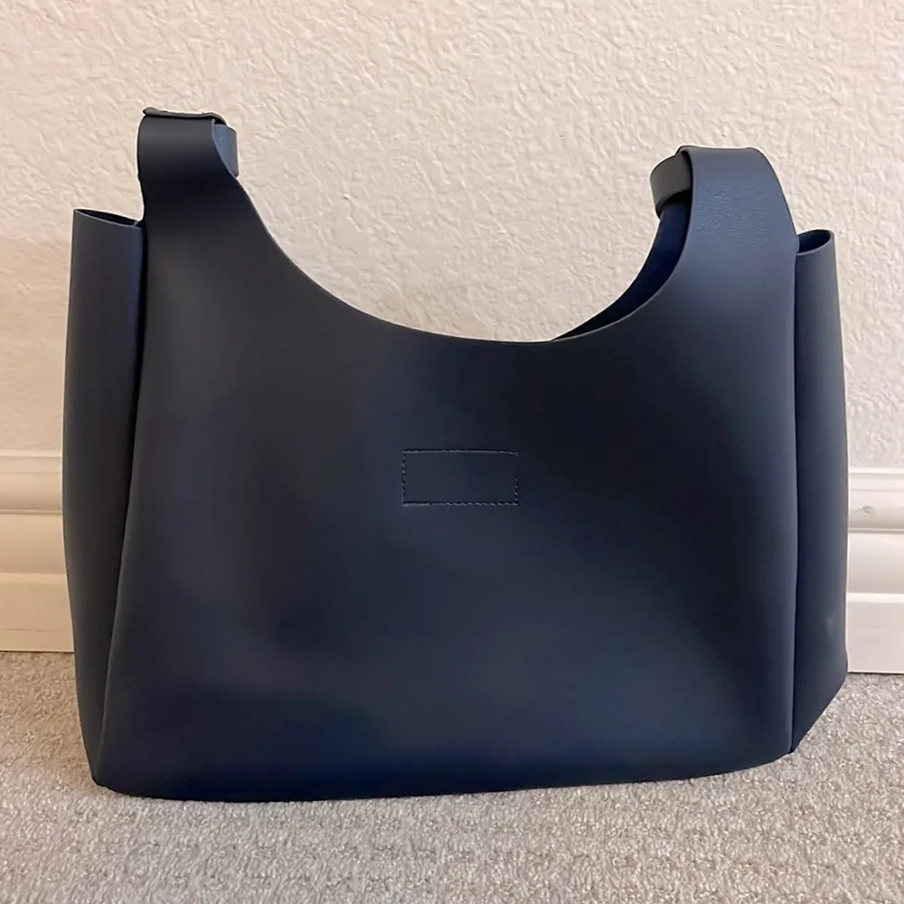 Neiman Marcus Navy Blue Faux Leather Shoulder Bag - Image 2