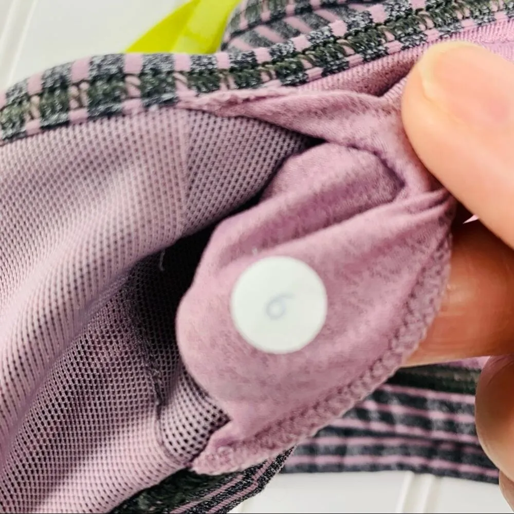 Lululemon Seek the Heat Sports Bra Sz 6 Purple - Image 7