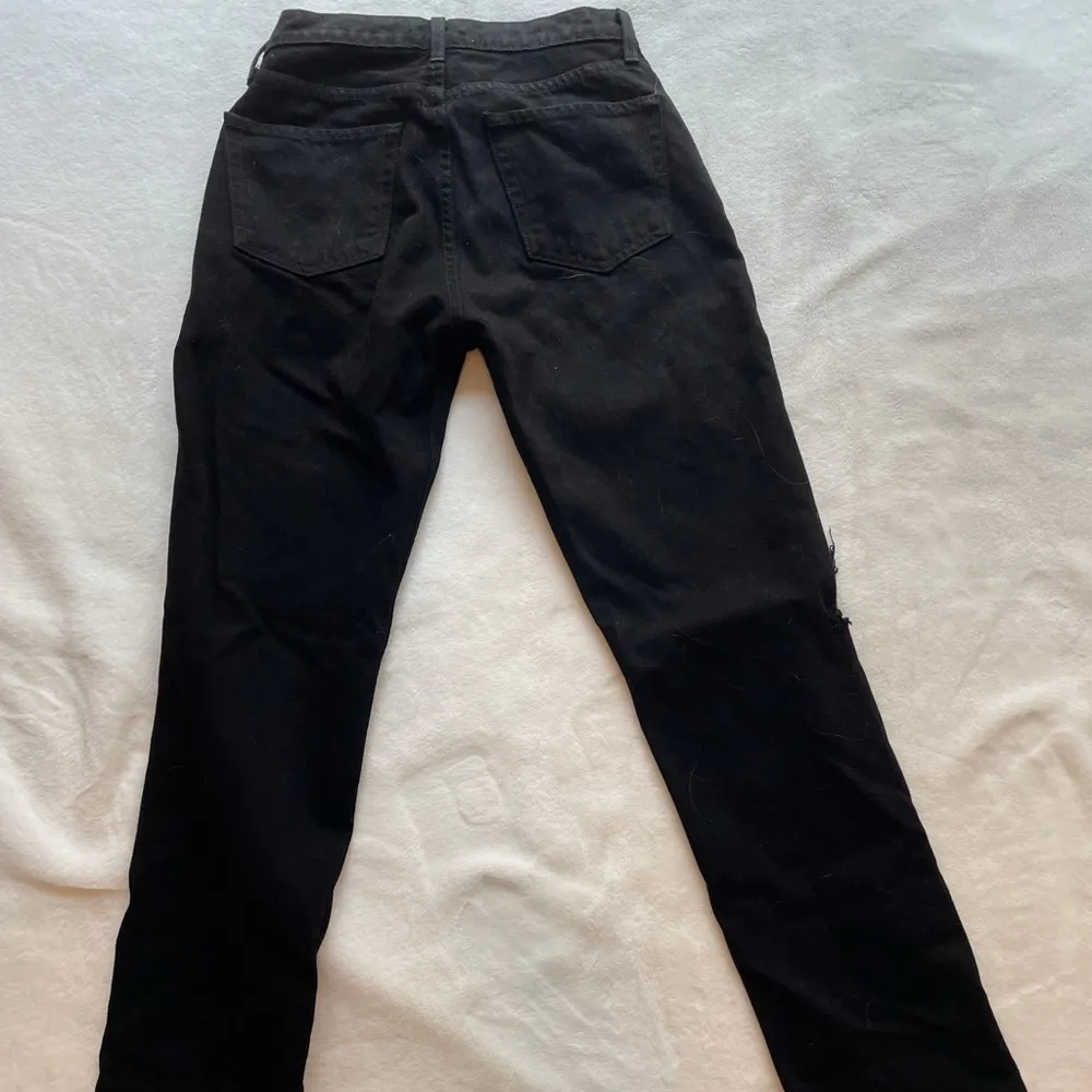 Reformation Julia High Cigarette Jean, Black, Size 26 - Image 4