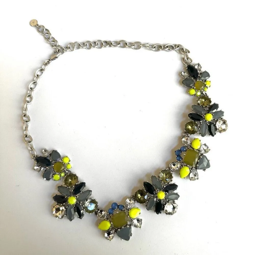 Stella and Dot Ellodie statement necklace - Image 7