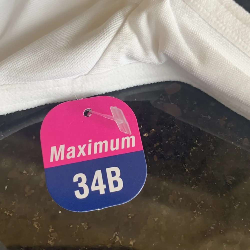 Champion White Sports Bra Performance 34B - Image 13