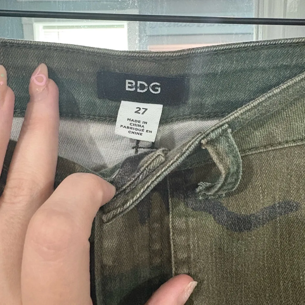 BDG Green and‎ Brown Camouflage Jeans - Image 4