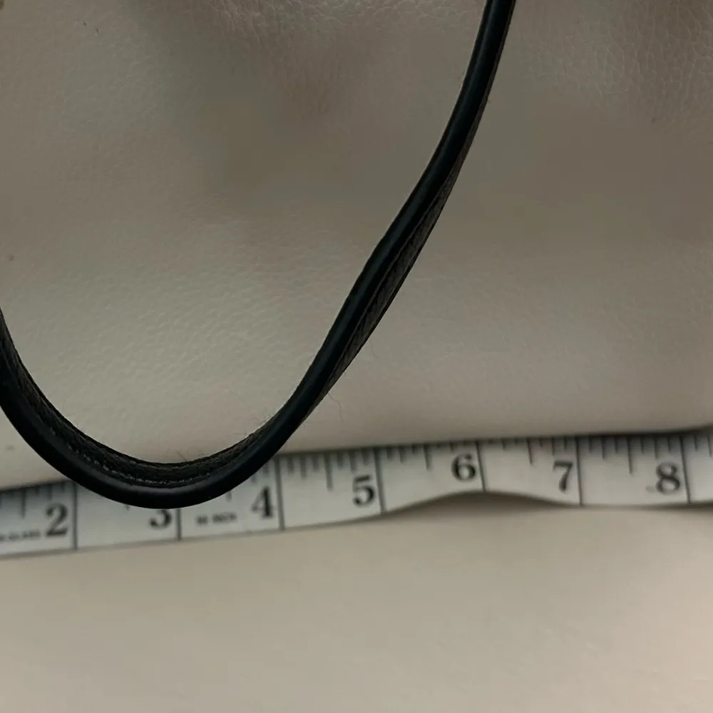 Like Dreams Stylish Black and White Satchel with Smooth Texture - Image 9