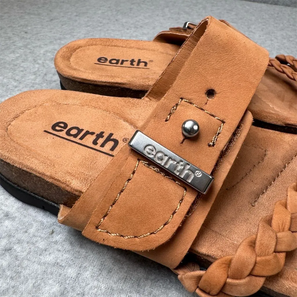 Earth Women's Braided Leather Slip - Image 10