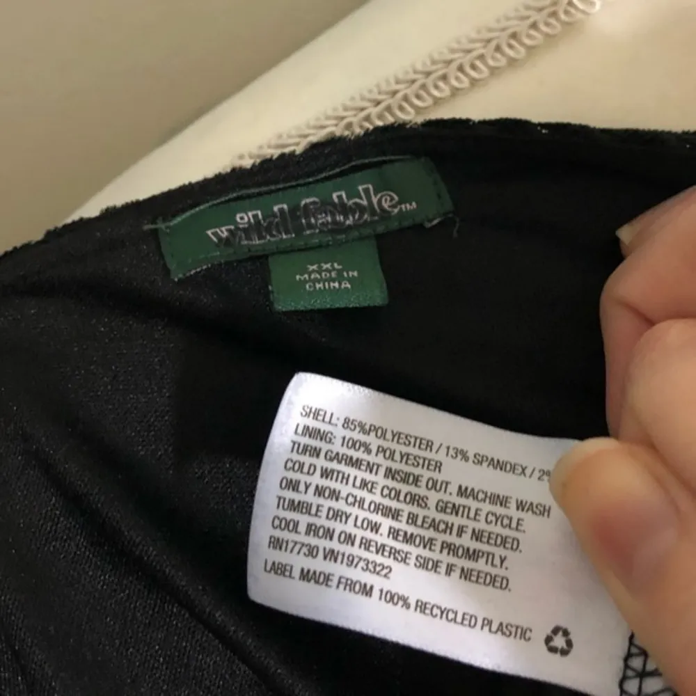 NWOT Black Ribbed Velvet Romper Long Sleeved New - Image 11