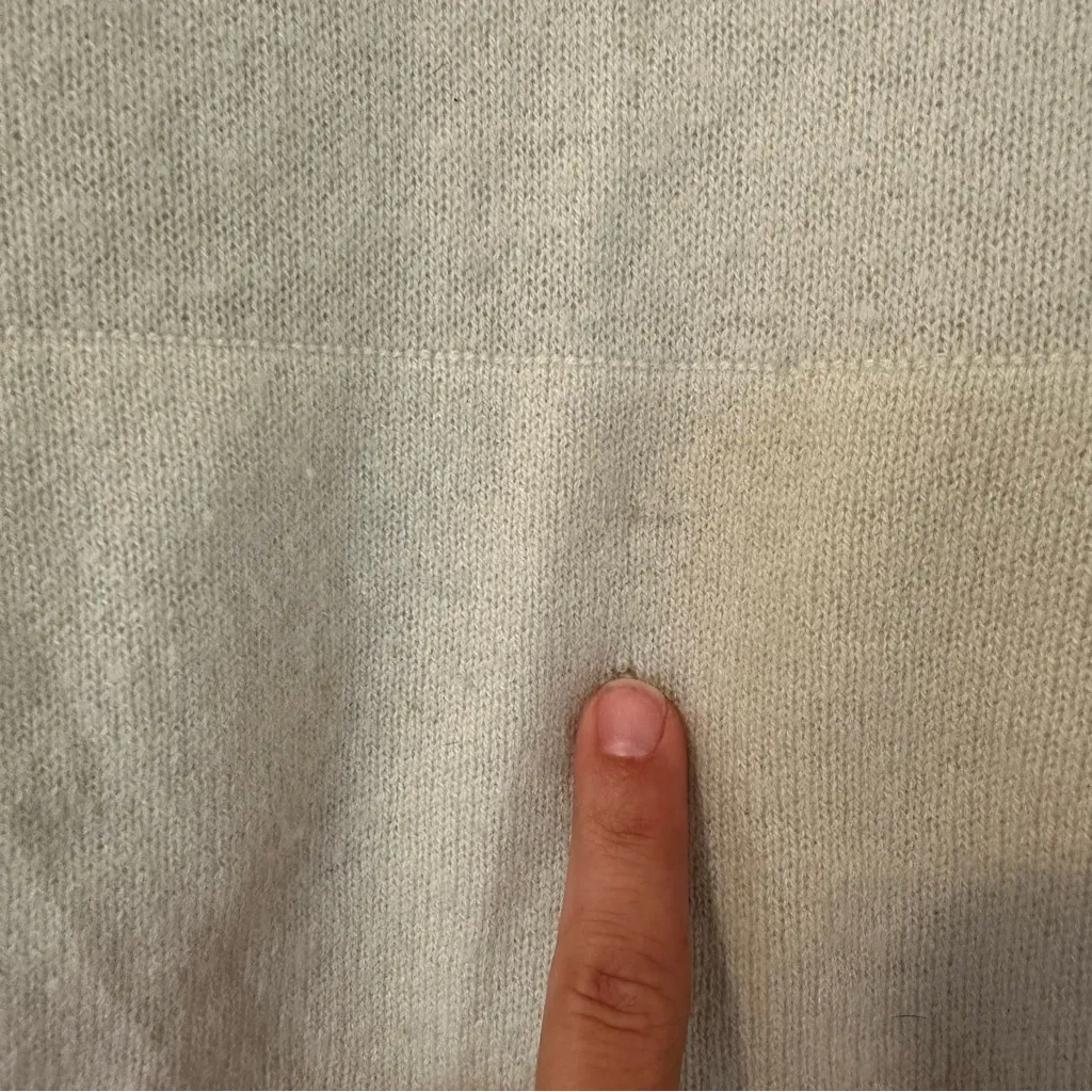 Brochu Walker Cashmere V Neck Front Pocket Sweater Womens XS Light Green - Image 5