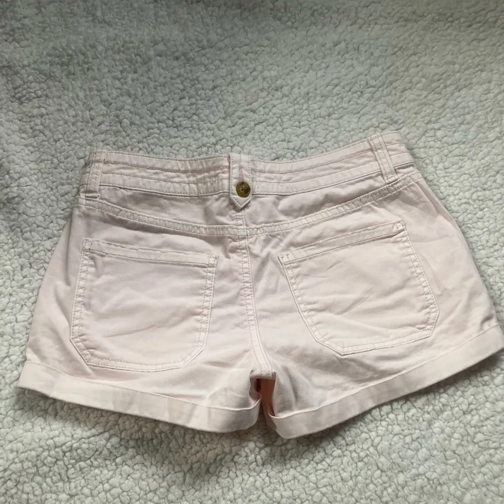 SO  Shorts - Image 6