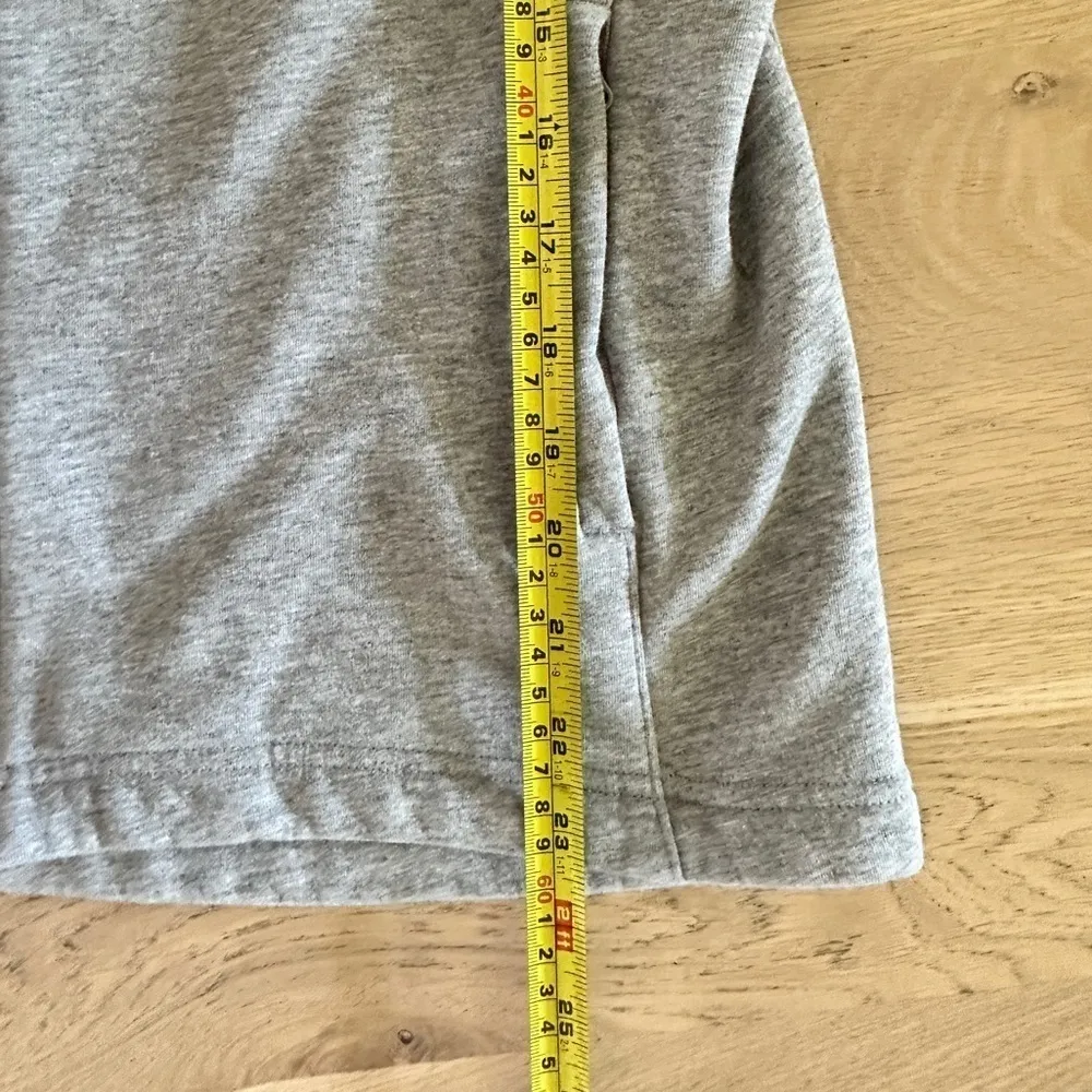 Nike tech fleece zip up gray and pink size medium - Image 7