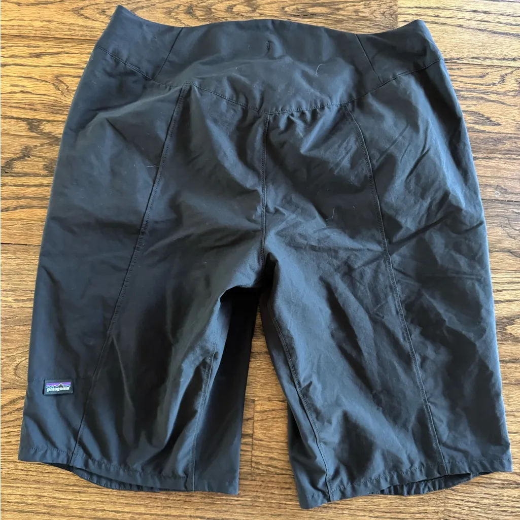 Patagonia Women’s Dirt Craft 11” Bike Shorts Black Adjustable Waist Breathable - Image 7