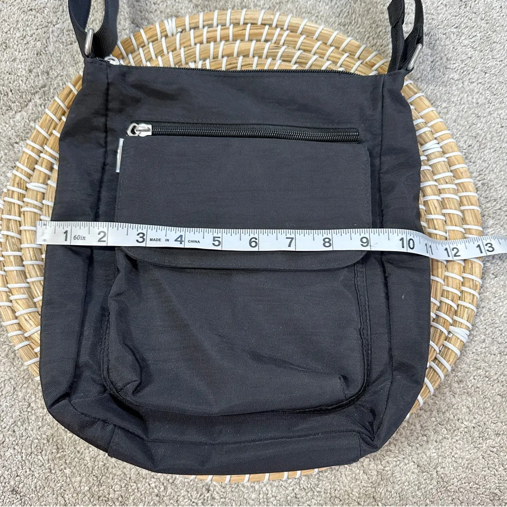 Baggallini Women’s Pocket Town Bagg Crossbody Bag Travel in Black - Image 13