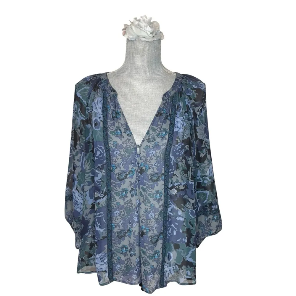 JOIE Anthropology Top Blue Green 3/4 Long Sleeve Silk Florals size M - Image 3