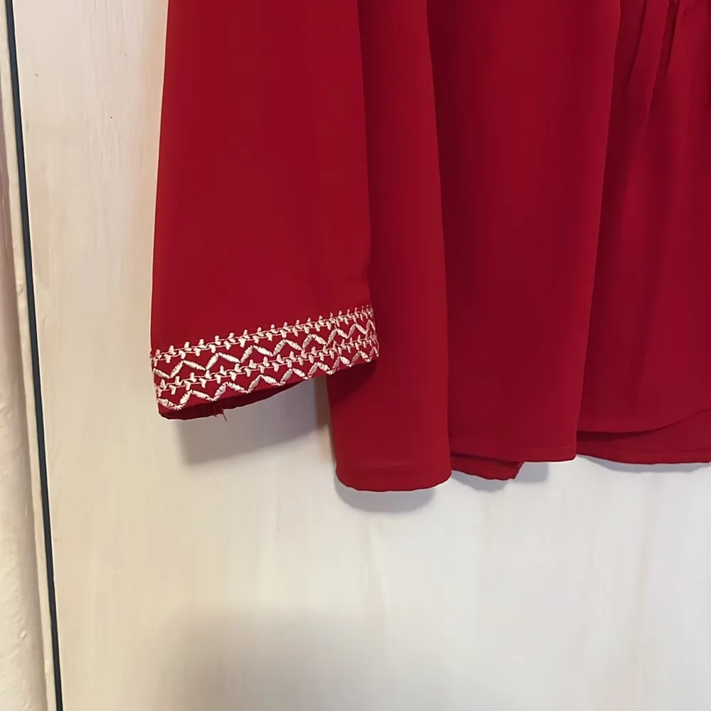 NWOT Embroidered Boho Top Red - Image 3