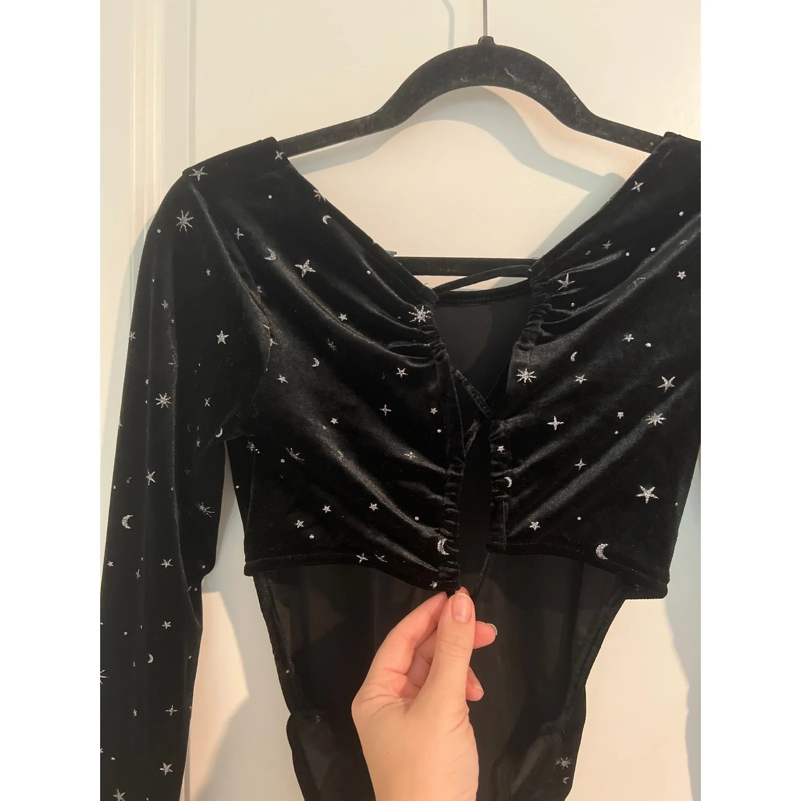 Wild Fable Velvet Stars & Moons Long Sleeve Keyhole Open Back Bodysuit Black S - Image 7