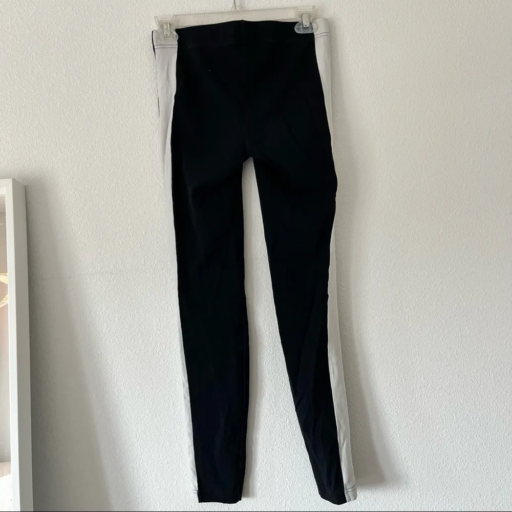 Madewell  Black Leggings with White Stripe - Image 3