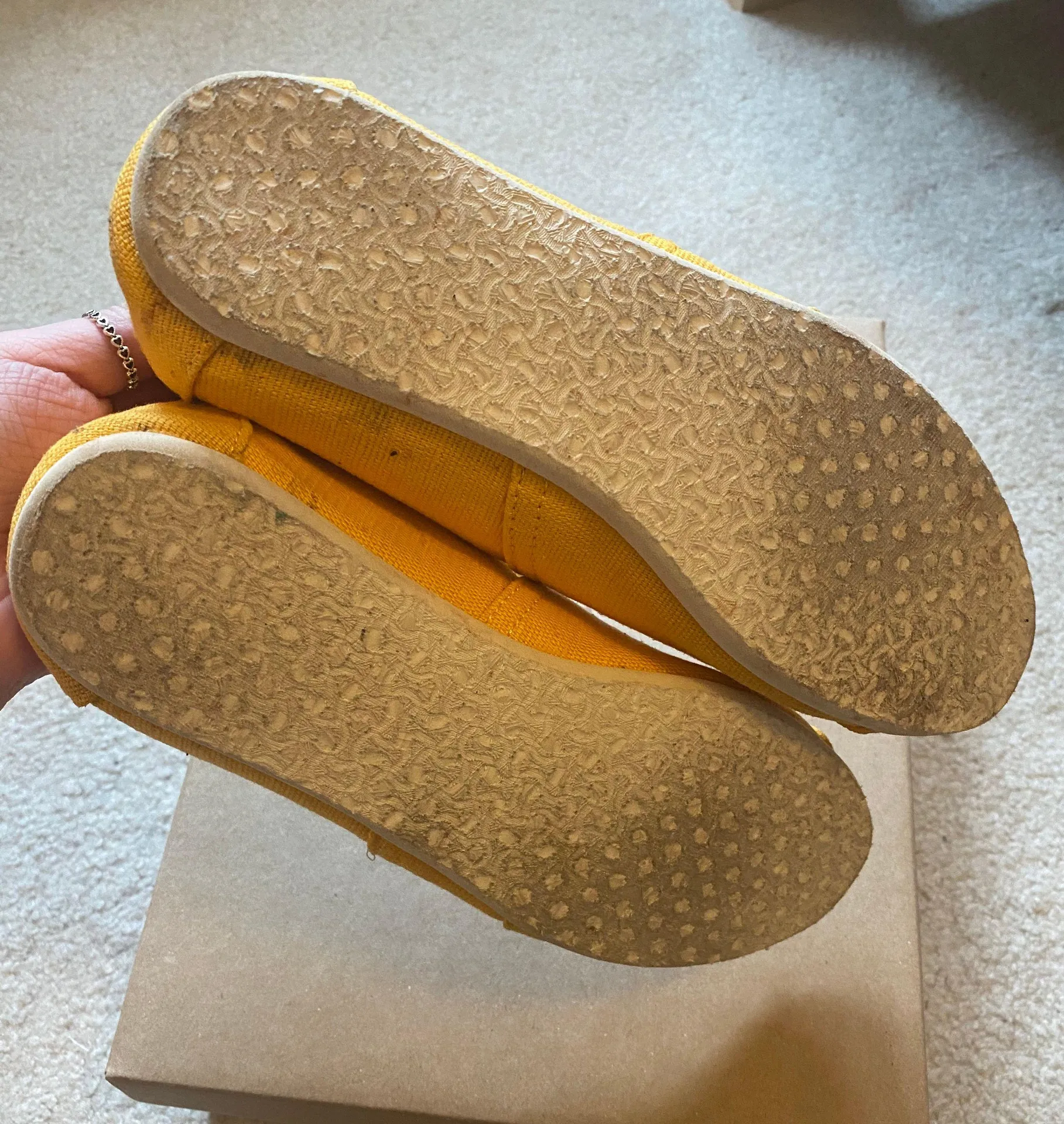 Toms Slip-ons - Image 3