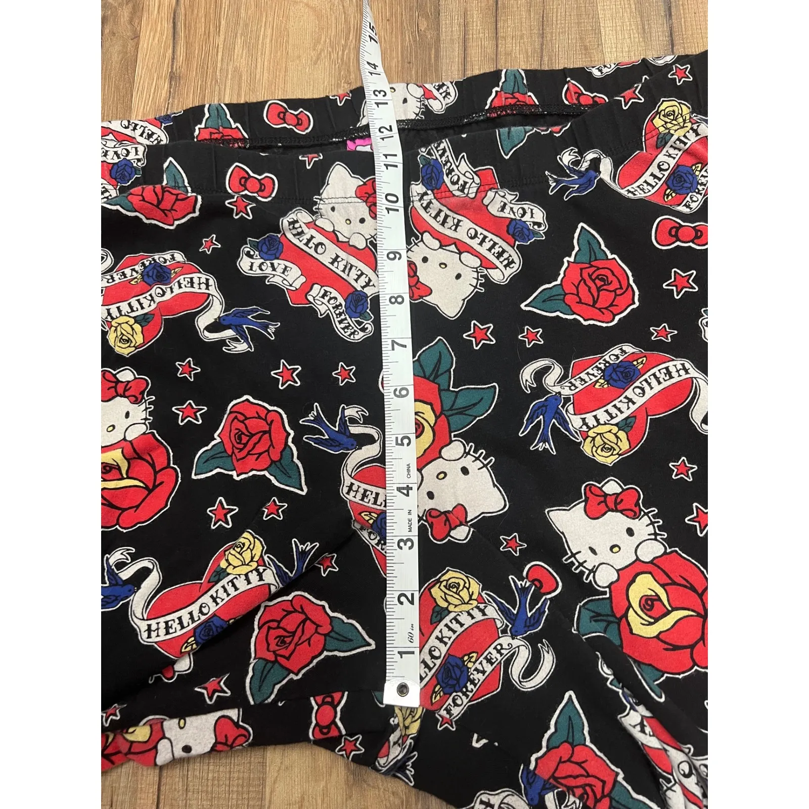 Hello Kitty Forever Tattoo Rose Print Pants Size‎ 3 Sanrio 2017 - Image 8