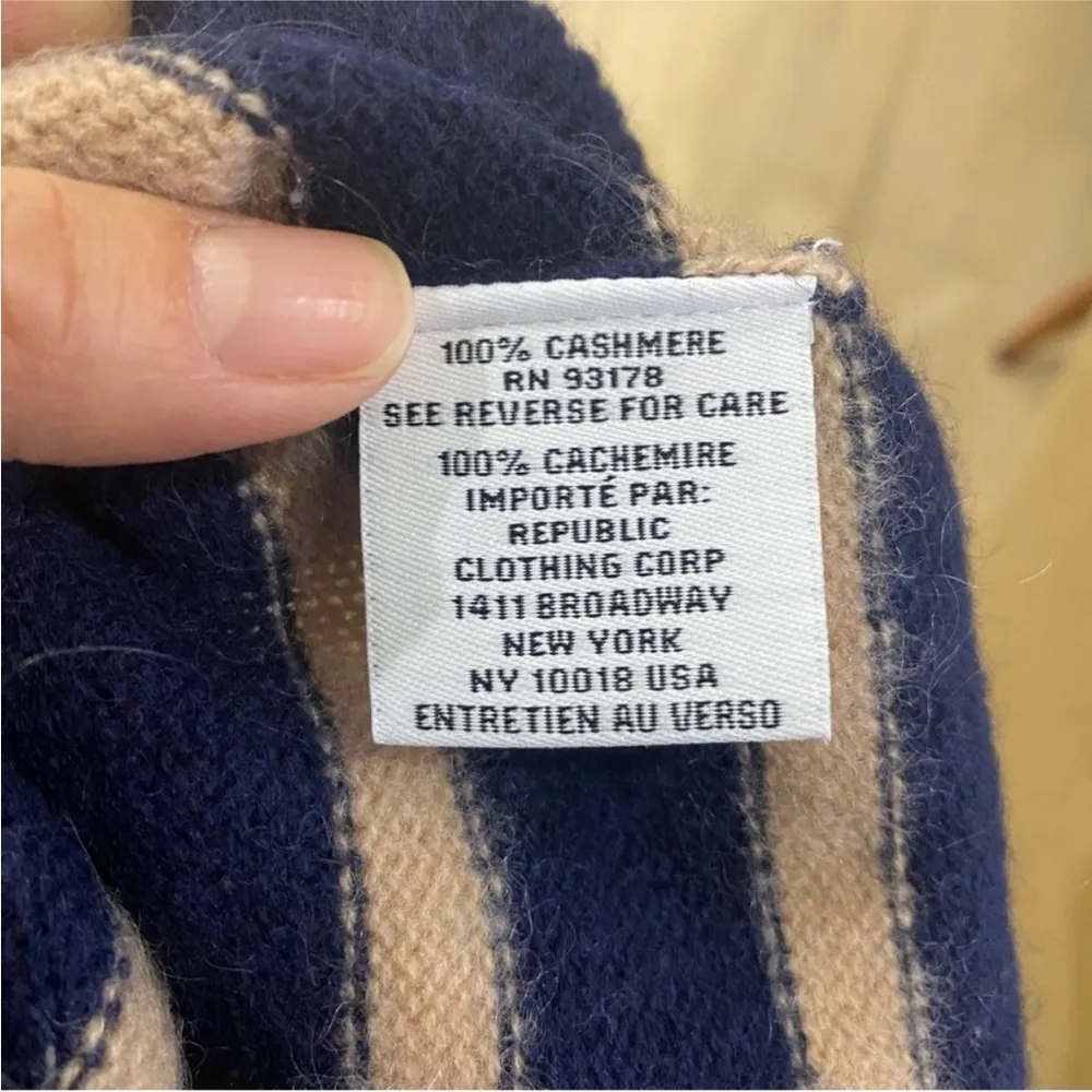 Magaschoni mock neck 100% cashmere stripe sweater in navy NEW - Image 8