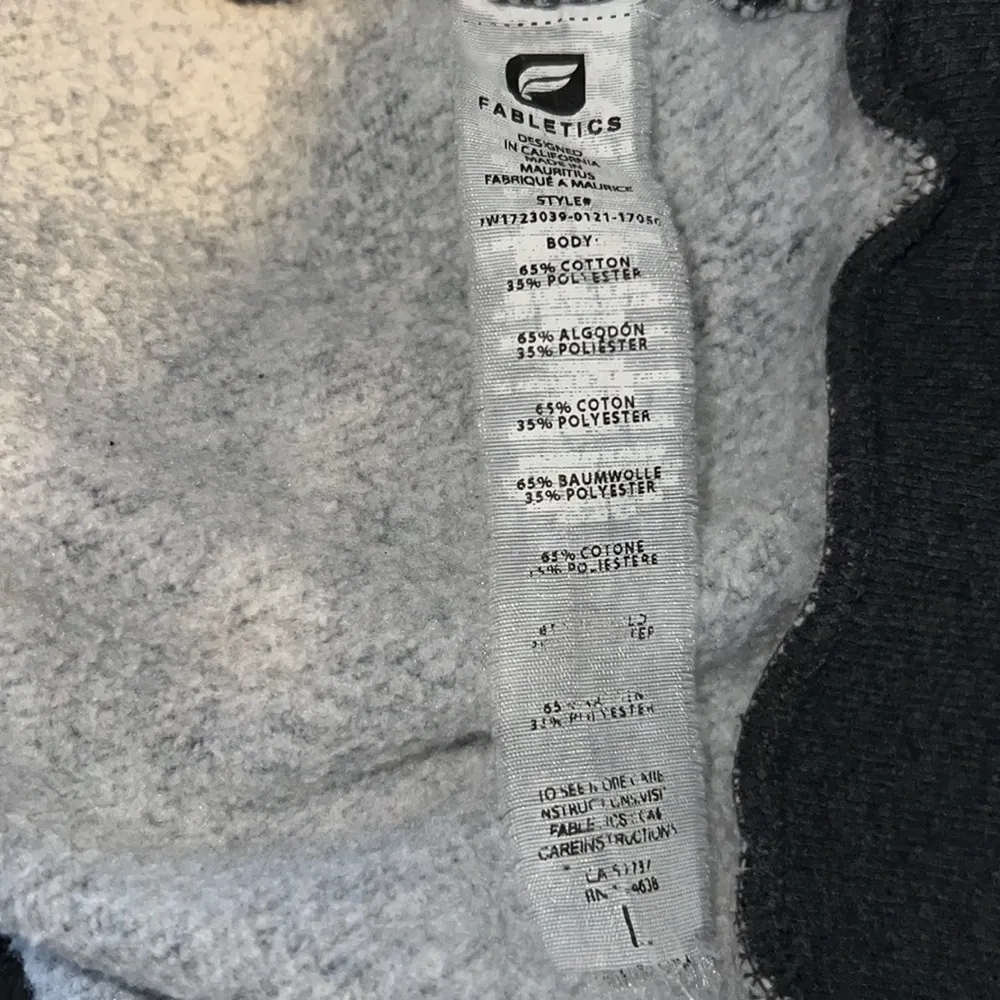 Fabletics Turtleneck Long Sleeve Thumb Hole Front Pocket
Pullover Q2 - Image 4