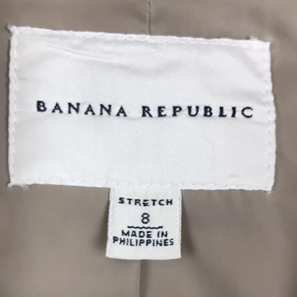 Banana Republic Women’s Stretch Beige One-Button Blazer - Image 12