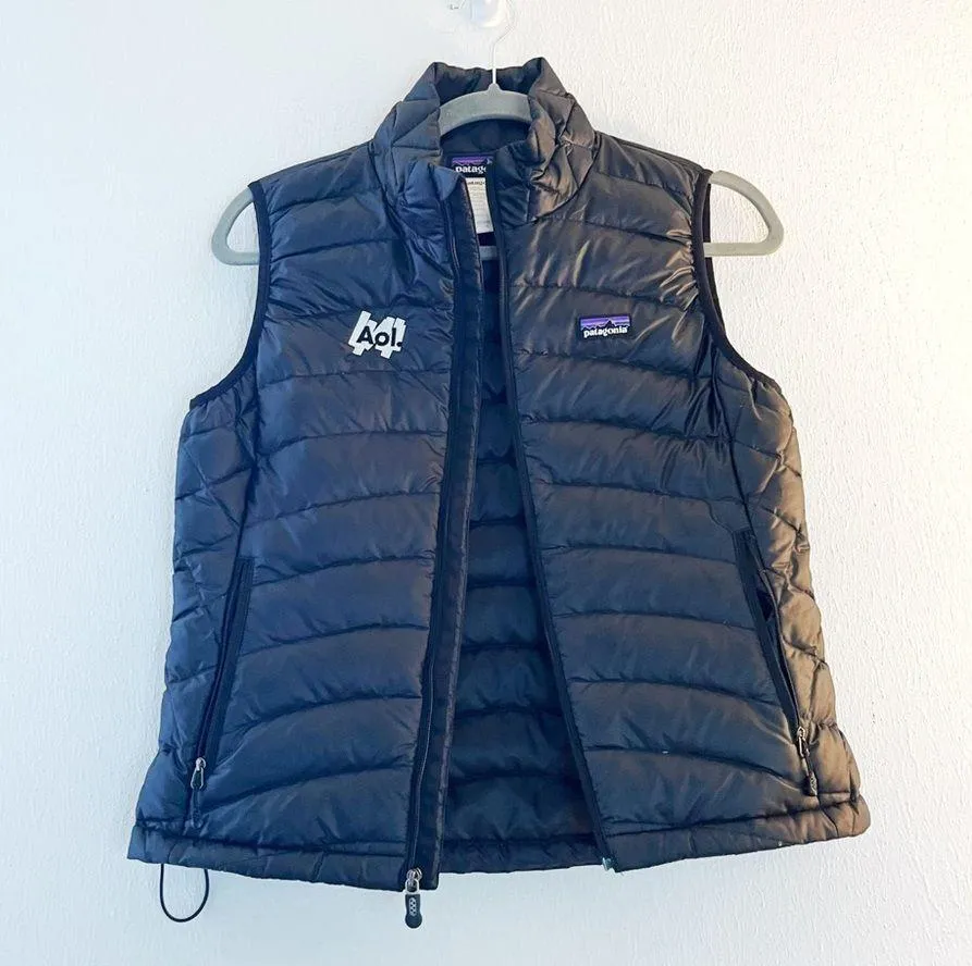 Patagonia Vest Black Women's Down Sweater Vest Sz S EUC w/ AOL Logo SOLD OUT! - Image 6