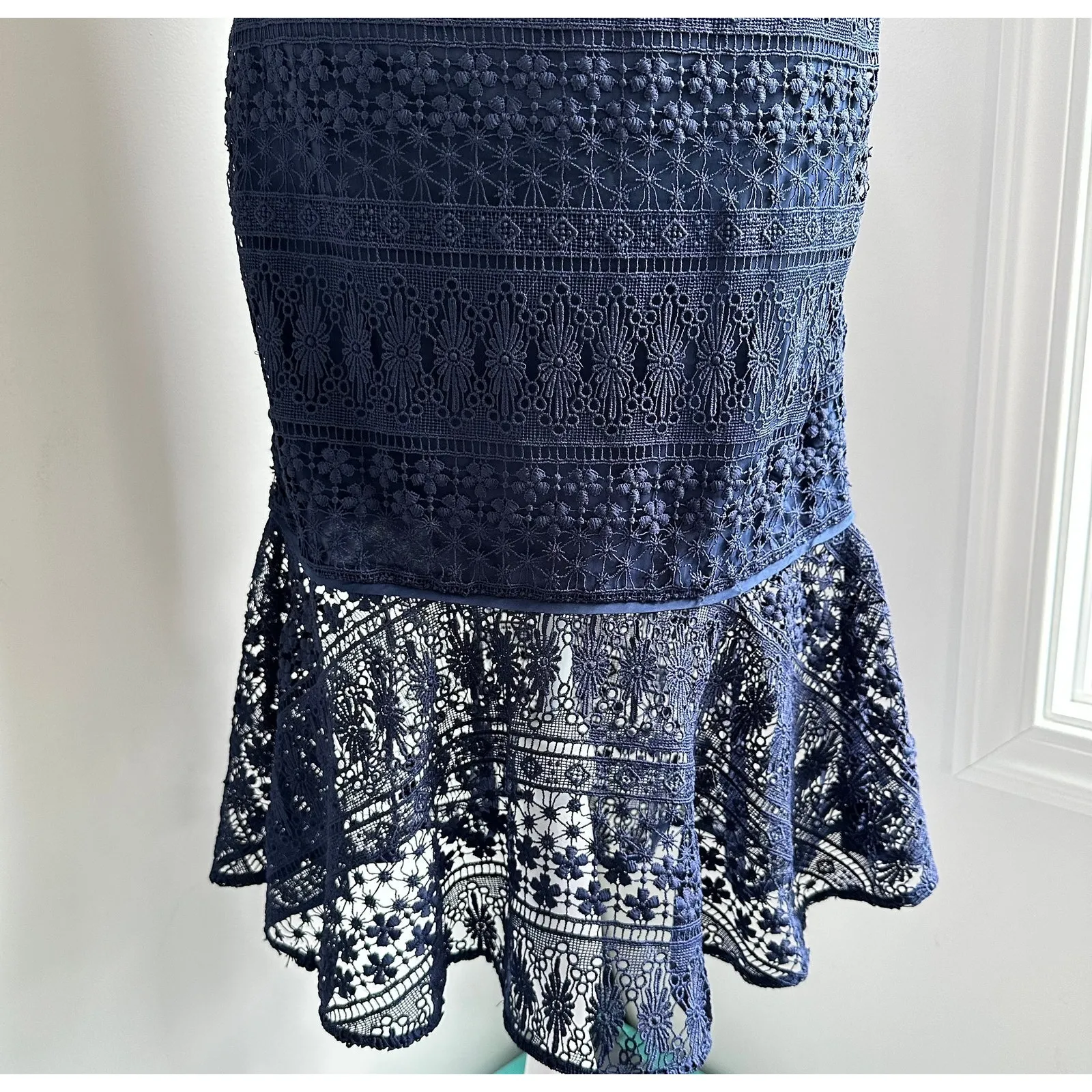 Revolve Likely Darby Navy Blue Lace Sweetheart Mid Flounce Dress‎ Small 4 - Image 5