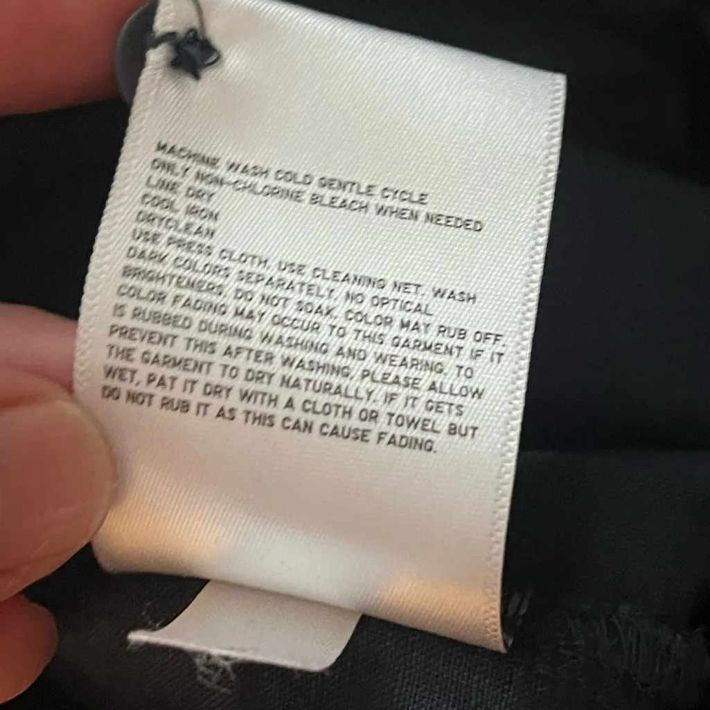 Uniqlo Dark Blue Women's oversized shirt dress with belt gently worn - Image 10