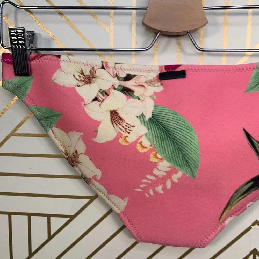 Triangl Pink Floral Neoprene‎ Bikini Bottom - Image 7