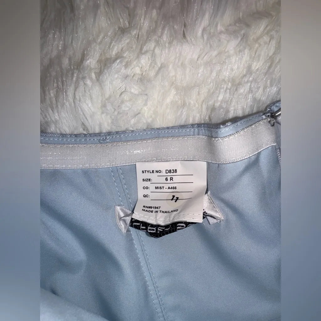 NWOT Alfred Sung Strapless Ruffle High-Low Satin Mist Blue Gown Sz 6 - Image 5