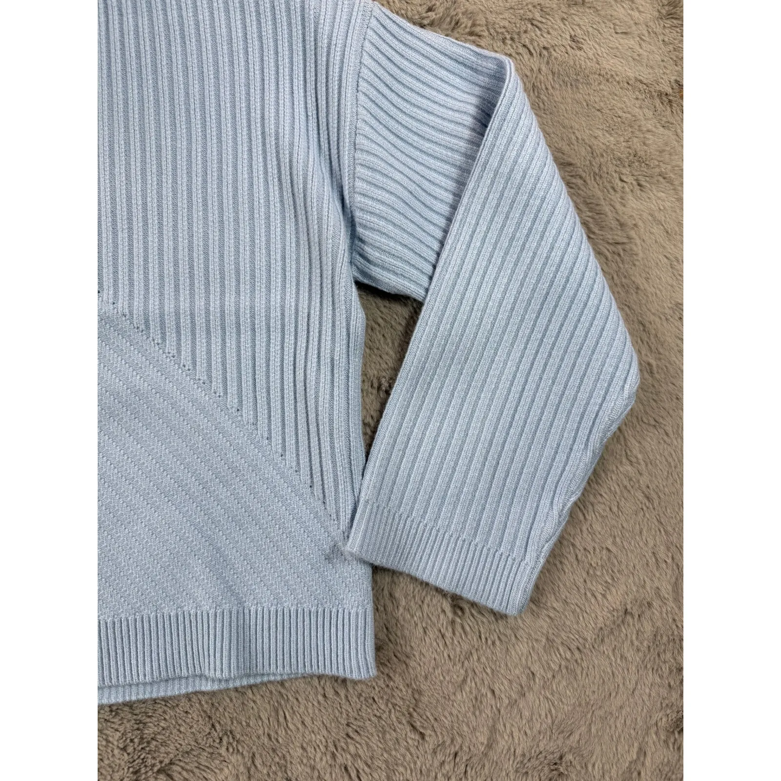 NWT Magaschoni Light Blue Ribbed Turtleneck Sweater M/M Diagonal Stripe Detail - Image 4