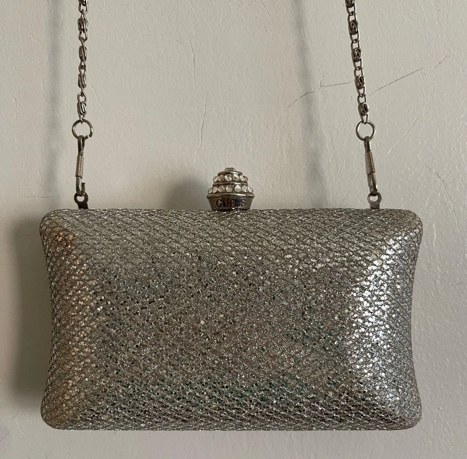 silver sparkling shimmering glitter embellished small mini minaudiere chain bag - Image 2