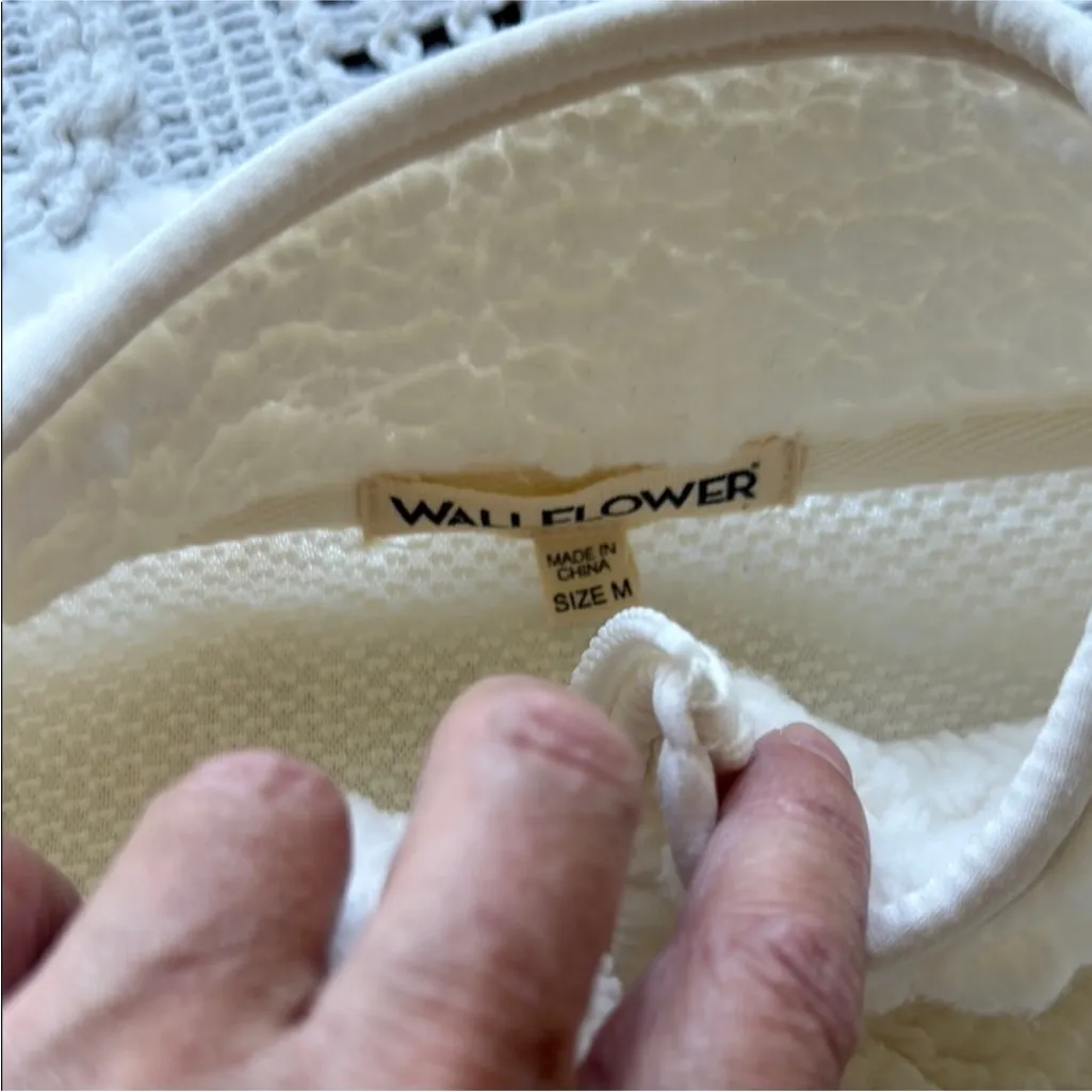 Wallflower Cozy White Sherpa Half - Image 7