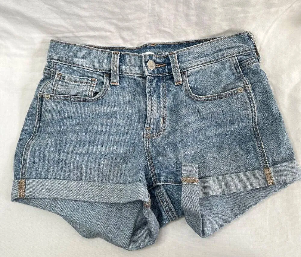 Old Navy Boyfriend Mid Rise Denim Jean Shorts Size 0 Medium Wash - Image 3